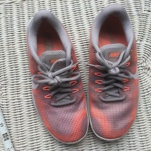 🎉SALE🎉 Nike / Flex RN 2018